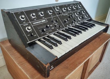 Korg-770 early monosynth